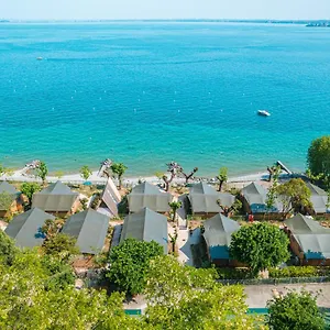  Campeggio Village Riva Blu